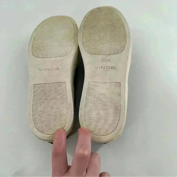 Vince womens warren flats size 6.5 36.5 black suede flatforms
Minimalist - Picture 12 of 13